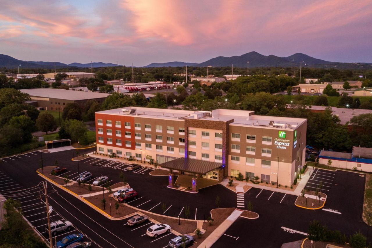 Holiday Inn Express & Suites - Roanoke - Civic Center Exterior foto